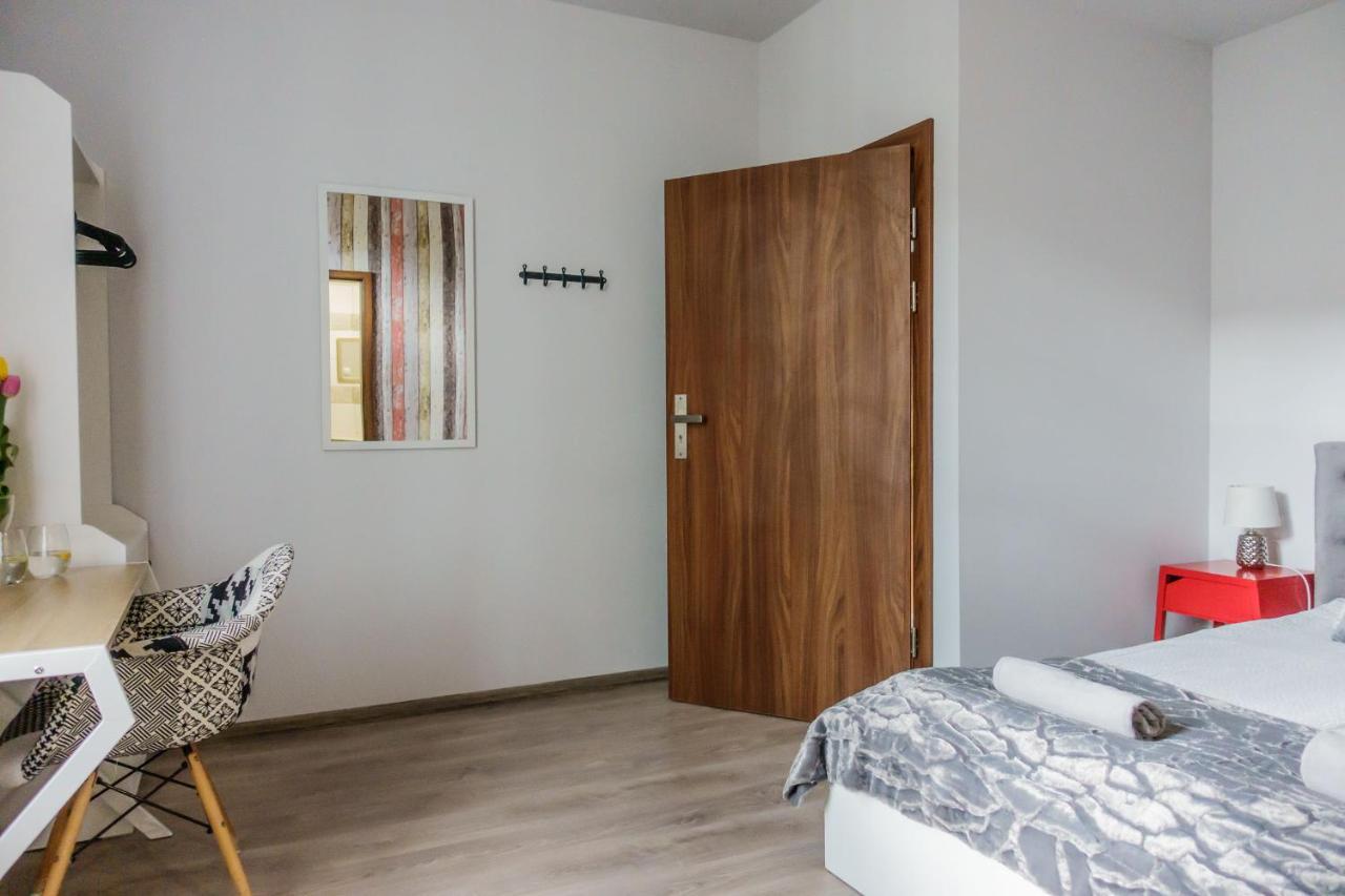 Large Double Room